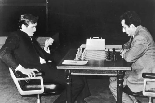 Soviet georgian chess player - chess,